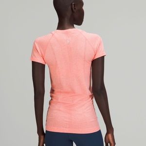 Lululemon dew pink swifty tech